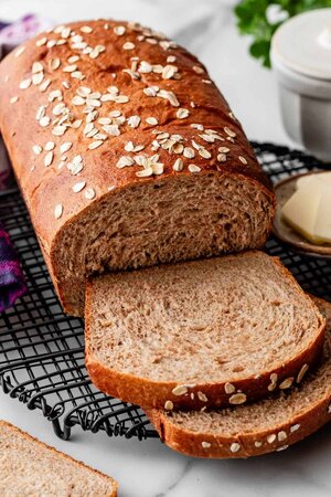 whole-wheat-sandwich-bread-2.jpg