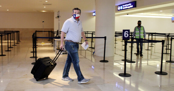 18cruz-facebookJumbo-v3-3142442160.jpg 18cruz-facebookJumbo-v3-3142442160.jpg