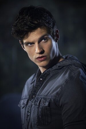 teen-wolf-daniel-sharman.jpg