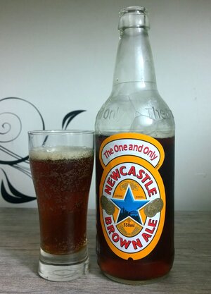 Newcastle-brown-ale-cerveja.jpg Newcastle-brown-ale-cerveja.jpg
