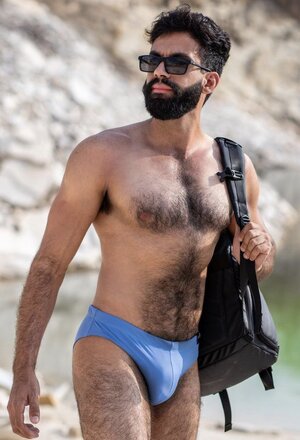 2 F9mNT8hWEAAB_X5.jpg