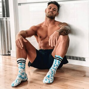 Camouflage 2_0 2Stripe - Pink _ Mens_ 6-8.5 UK _ 6-8.5 US.jpg