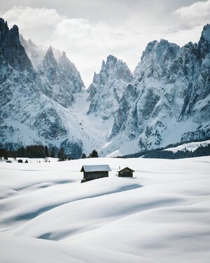 italy-dolomites-winter-8.jpg