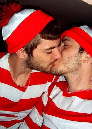 #whereswaldo #kissingcouple #findwaldo.jpeg