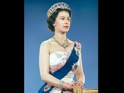 queen_elizabeth_ii_1959.jpg