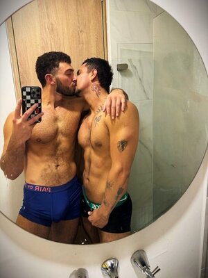 another bathroom selfie love.jpg