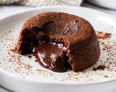 Chocolate-Fondant-Recipe-8FEAT-1000x1000.jpg