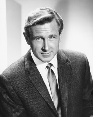 Lloyd Bridges.jpg