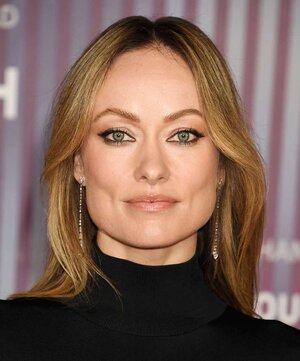 Olivia-Wilde-long-hairstyle.jpg