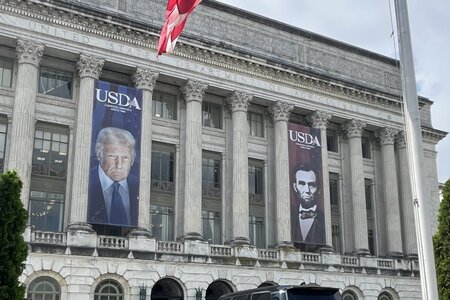 250515-usda-trump-lincoln-banners-credit-lisa-held.jpg