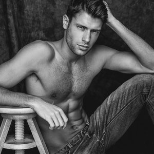 Joan Pastor 14718497.jpg