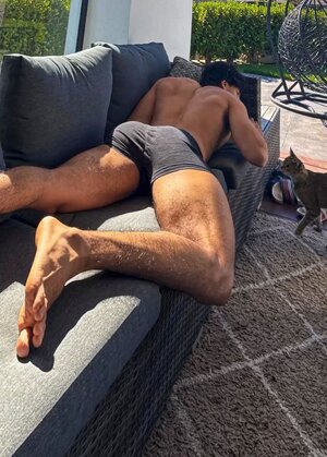 BrownBoyFit 🤤.jpeg