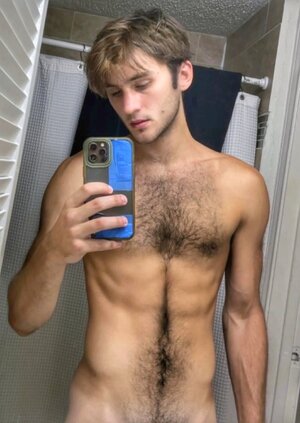 Otter-20_02_26 (2).jpg