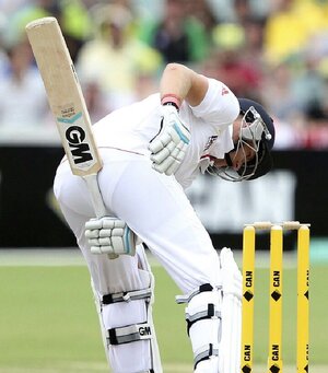 Joe Root's awkward position.jpeg
