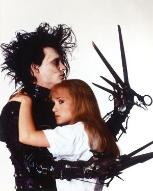 edward-scissorhands_u-l-pw5u290.jpg