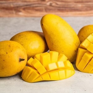 4-pounds-image-of-honey-mangos-fruit-1125637415_600x600.jpg
