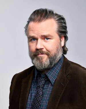 Tyler_Labine.jpg