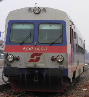 ÖBB_5047_089-7_in_Eisenstadt.jpg