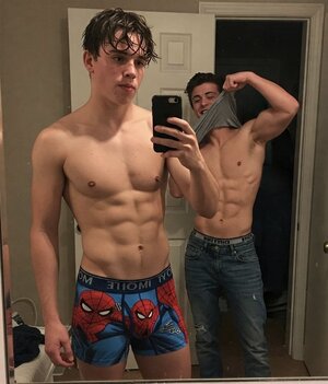twinks1.jpg