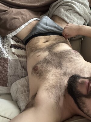hairy2.jpg