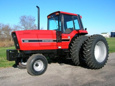 case-ih-5088-diesel-tractor-parts-catalog-manual.jpg