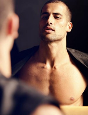 atjq6tiw64i front.jpg