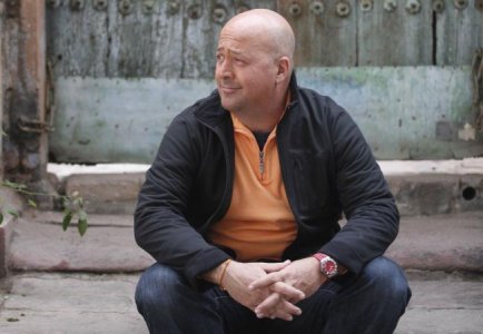 20091026_andrew-zimmern_33.jpg
