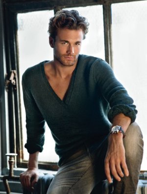 600full-brad-kroenig n.jpg