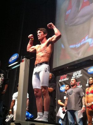 1 bulge.jpg 1 bulge.jpg