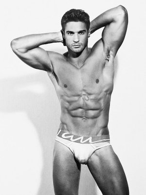 Julio_Capeletti-Jam_Underwear-8.jpg