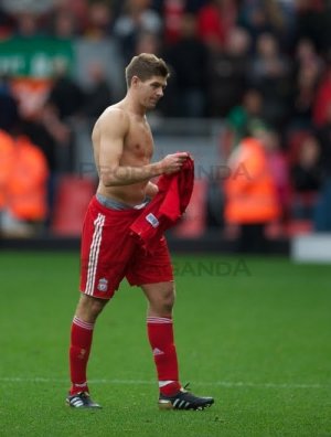 steven gerrard.jpg steven gerrard.jpg