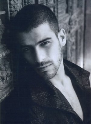 Fabio Luiz (47)_345x470.jpeg