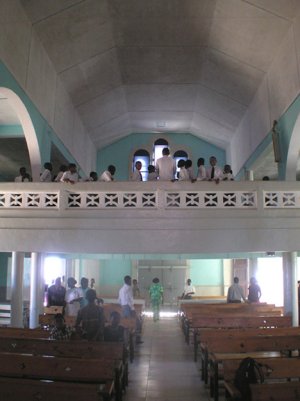007_INSIDE_CHURCH.jpg