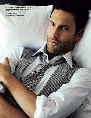 noah-mills-11.jpg