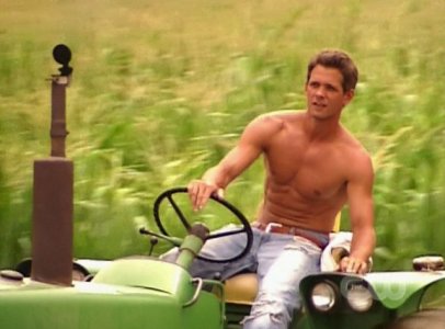 normal_farmer-wants-a-wife101--04.jpg
