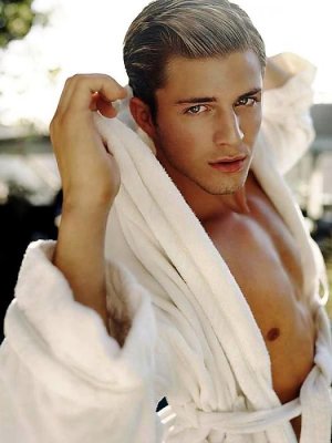 p-eyes-TYSON PAIGE.jpg