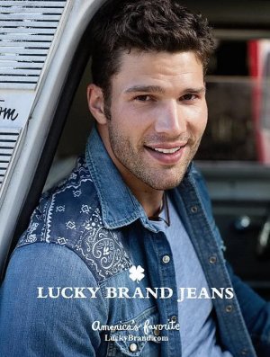 600full-aaron-o'connell 14.jpg