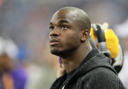 Adrian+Peterson+Minnesota+Vikings+v+Detroit+G106cniBSSql.jpg