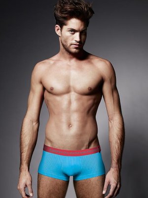 Greg Kheel BB_HW11_UM_FidjiMood2_1200px_01.jpg