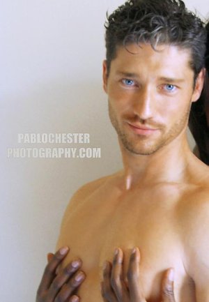 Guillaume Ryan 04.jpg