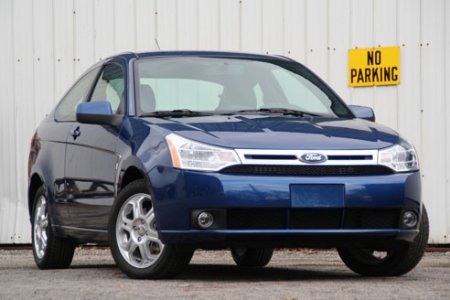 ford_focus_coupe_2008.jpg