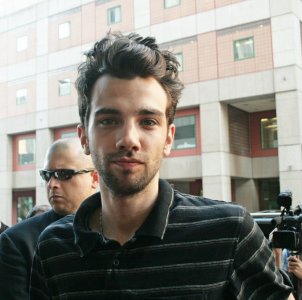 Jay Baruchel.jpg