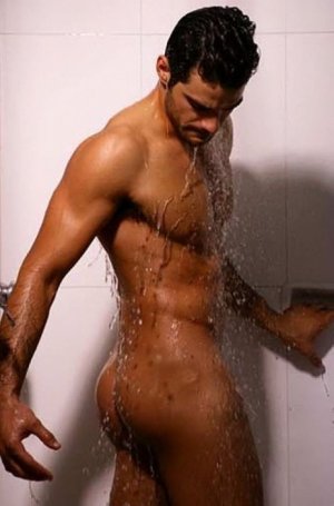 showerbuttnicepg5.jpg