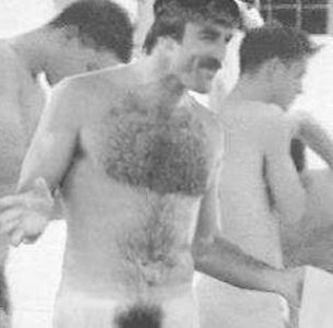 Tom_Selleck_nude_02.jpeg Tom_Selleck_nude_02.jpeg