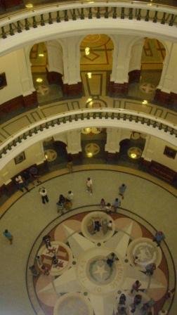 rotunda2.JPG