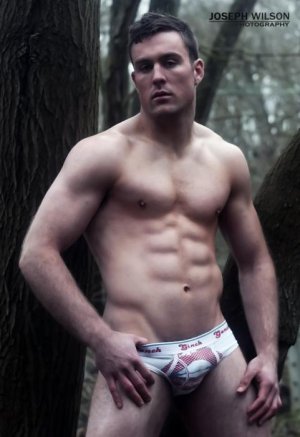 Ross Austen 4d793dd79c20a.jpg