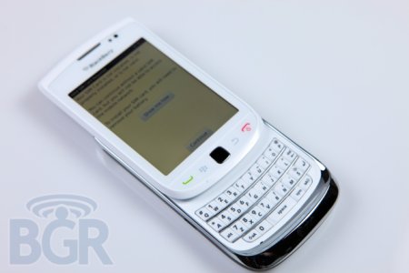 BlackBerry-Torch-9800-White-1.jpg