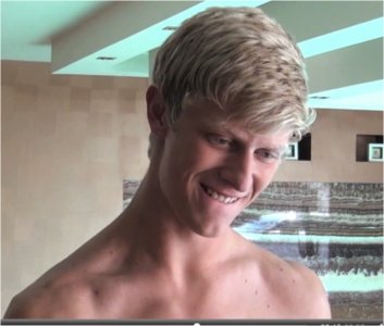 alexw1.jpg alexw1.jpg