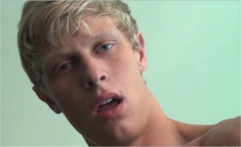 alexw4.jpg alexw4.jpg