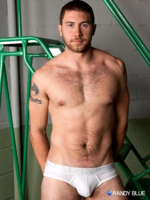 Justin-Gennaro-scruffy-model-Randy-Blue-gay-porn-6.jpg